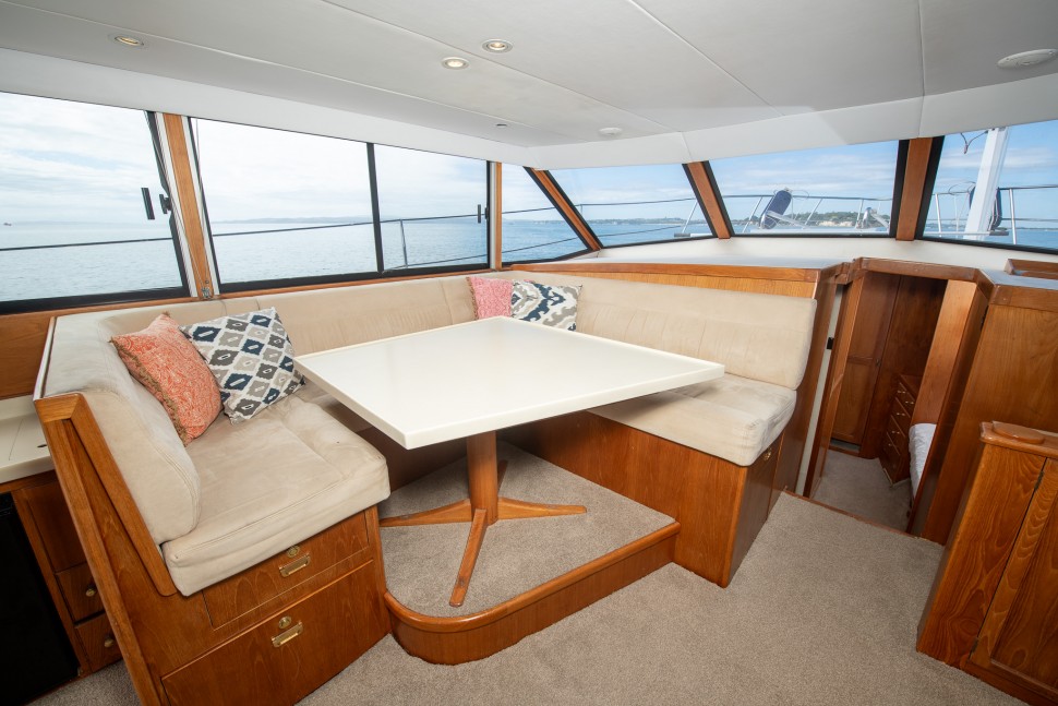 Don Senior 13.8 Judahn 13 saloon