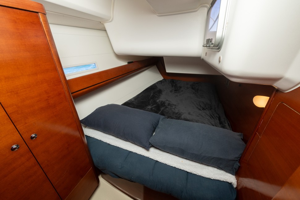 Dufour 405 GL Te Rere 18 cabin
