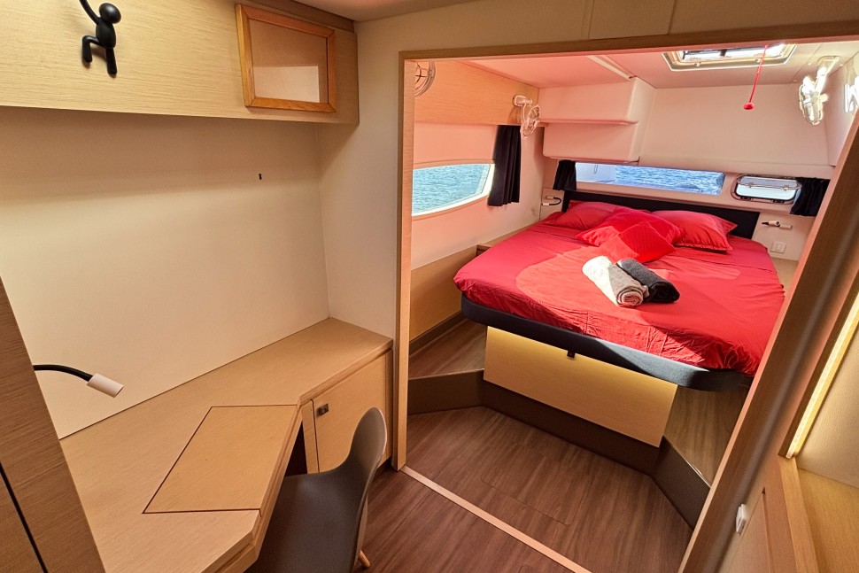 FOUNTAINE PAJOT HELIA 44 24