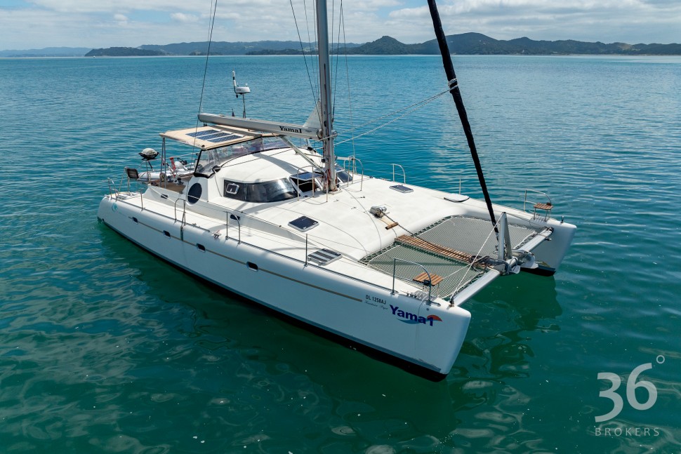 Fountaine Pajot 1