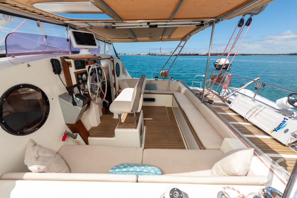 Fountaine Pajot 12