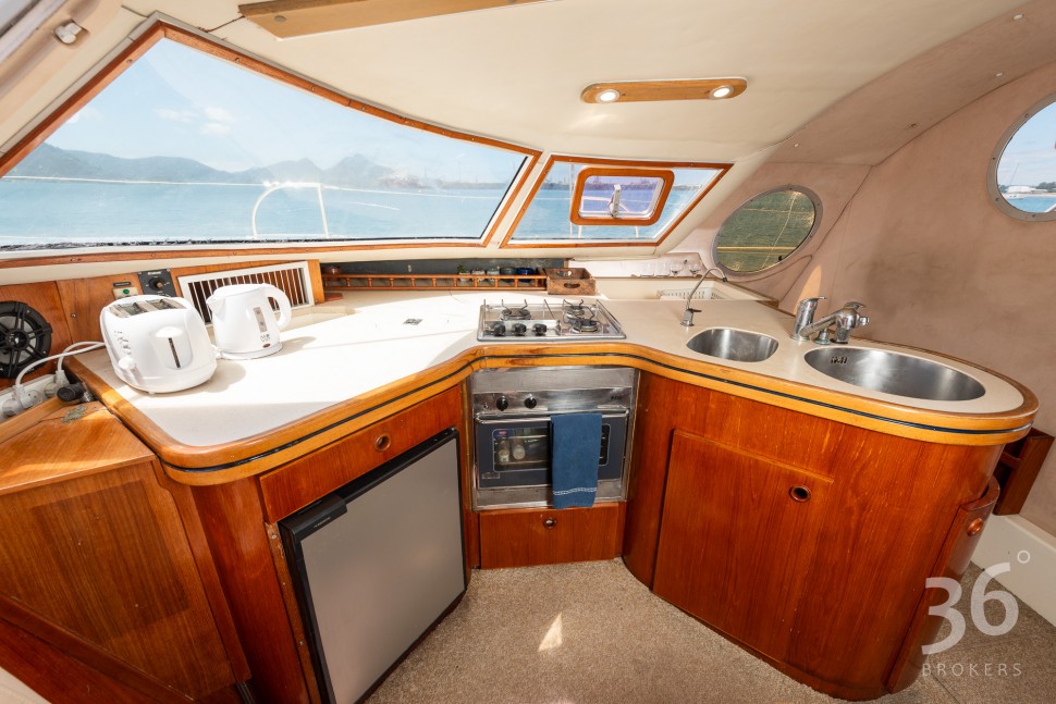 Fountaine Pajot 15