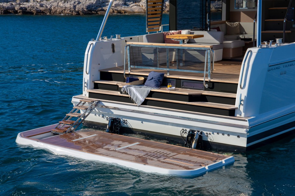 Grand Trawler 63 11