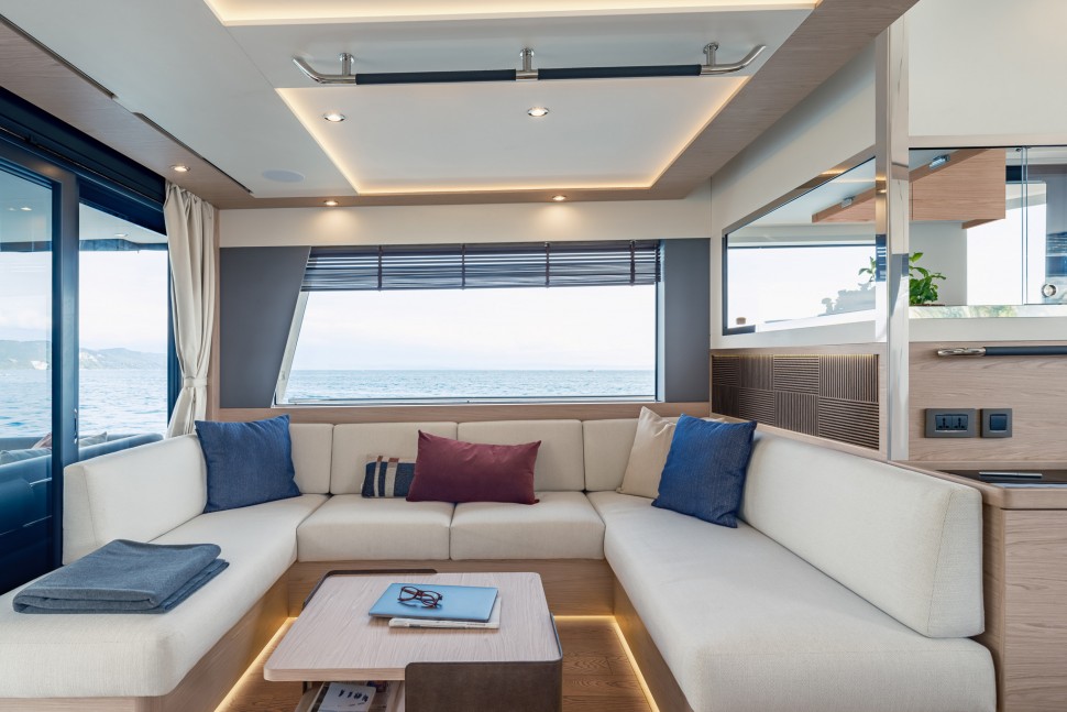 Grand Trawler 63 14