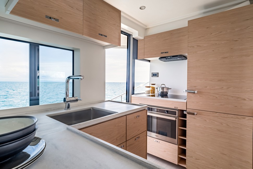 Grand Trawler 63 16