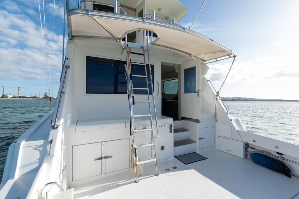 HATTERAS 65 101