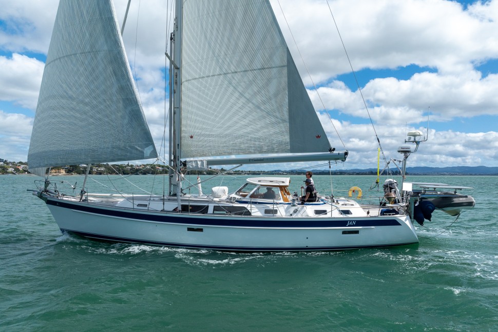 Hallberg Rassy 48 6