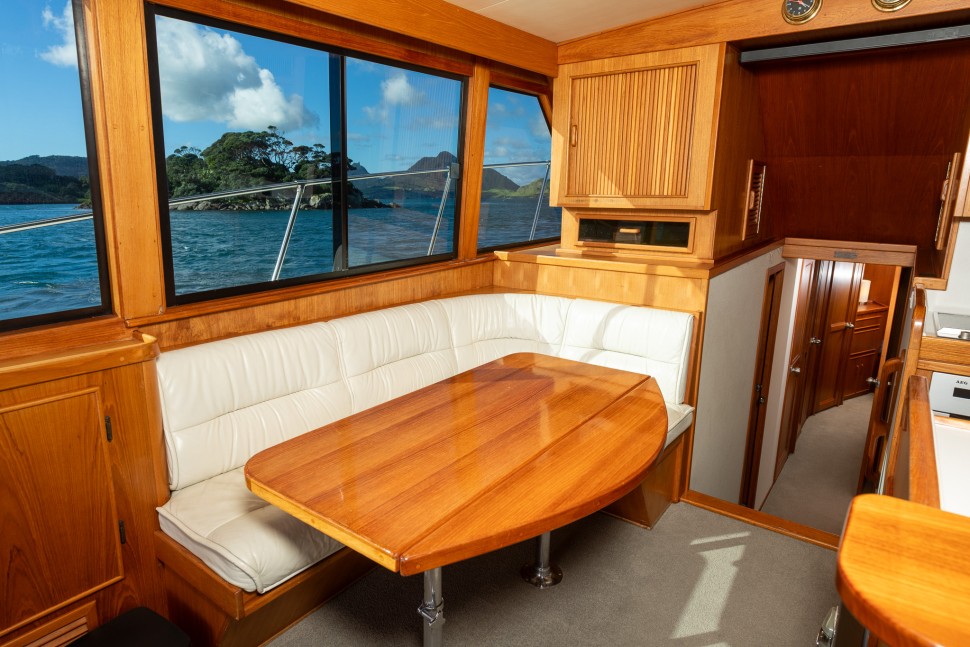 Hatteras 52 Legacy 27