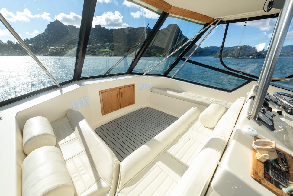 Hatteras 52 flybridge 3