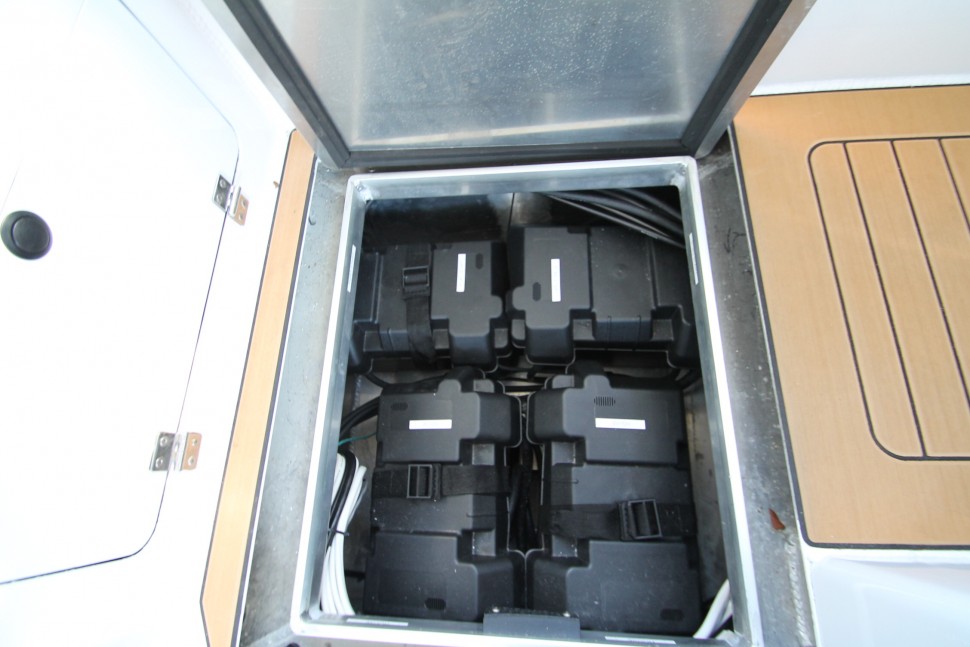 Herley 19 Batteries2