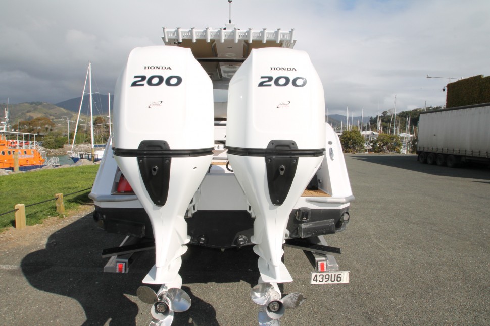 Herley 5 Outboards