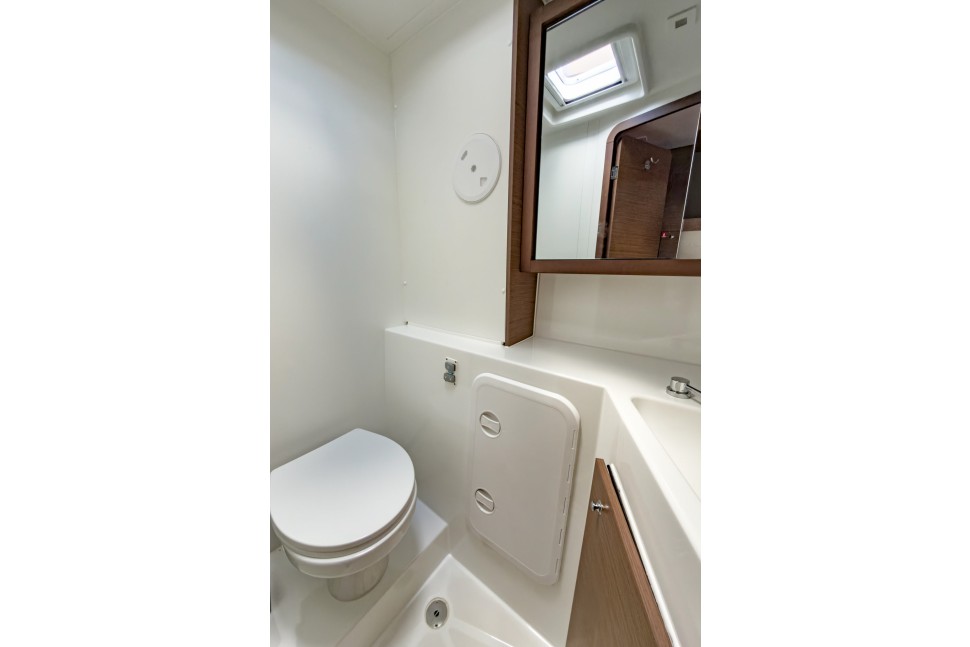 LAGOON 42 OWNER 3 CABINS 26