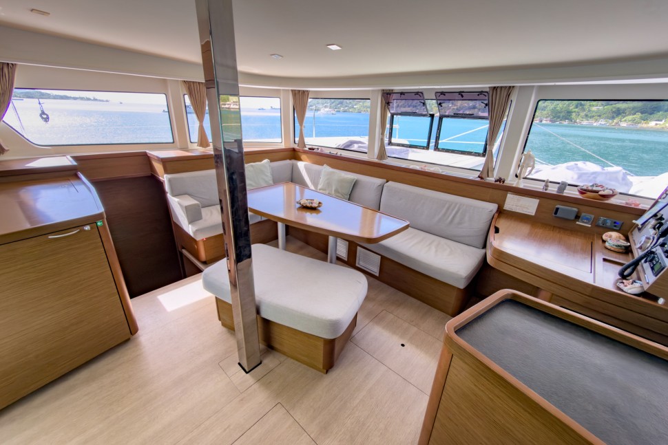 LAGOON 42 OWNER 3CABINS 38