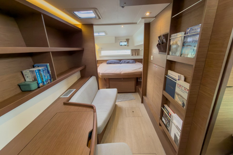 LAGOON 42 OWNER 3CABINS 42