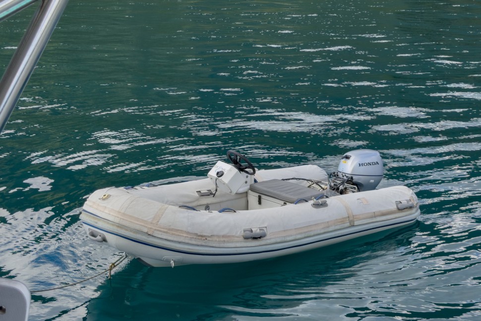 LAGOON 42 OWNER 3CABINS 44