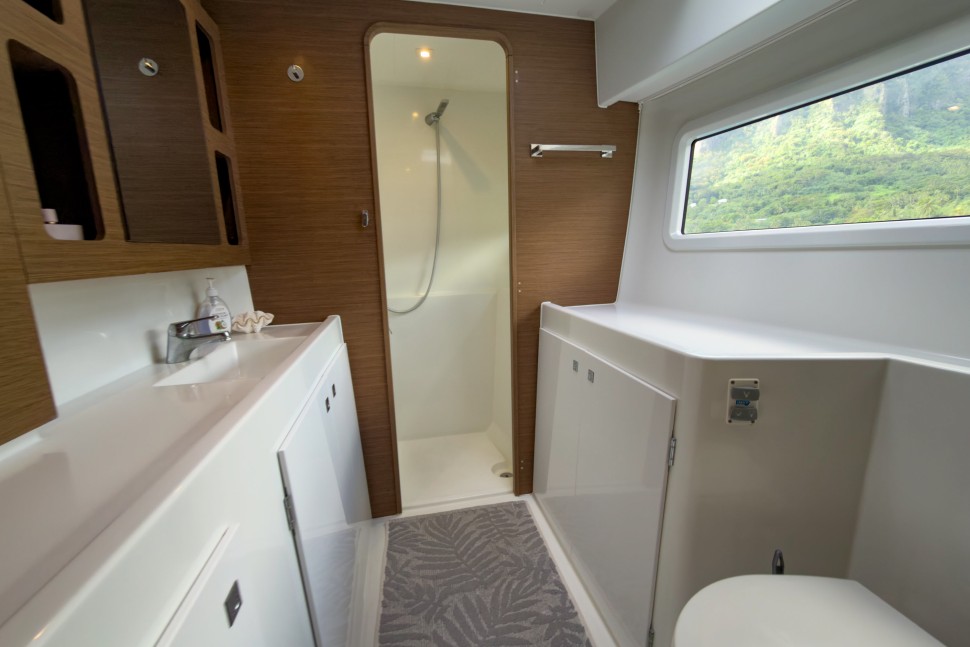LAGOON 42 OWNER 3CABINS 53