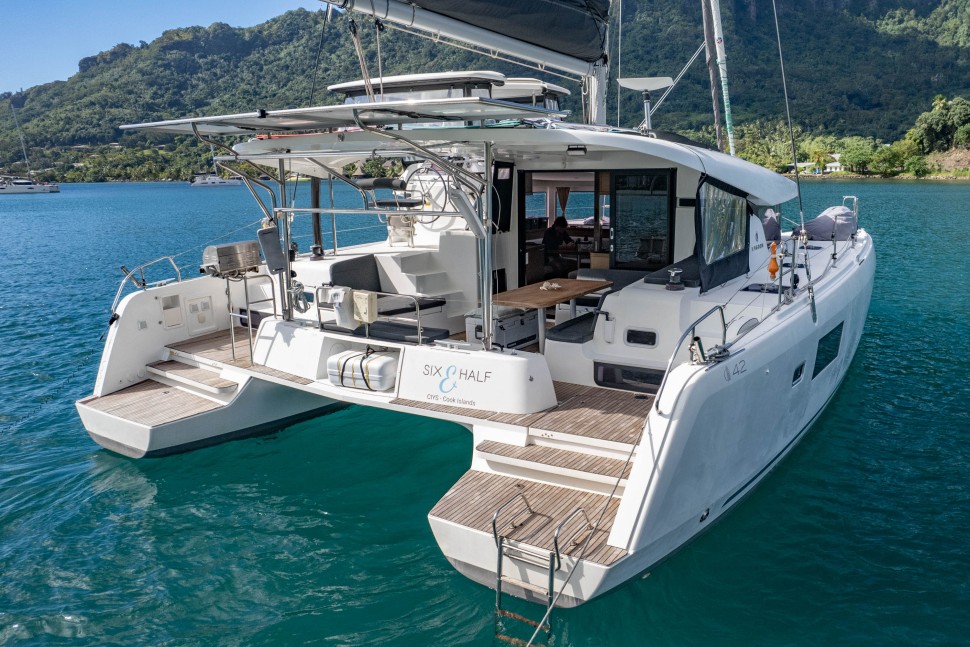 LAGOON 42 OWNER 3CABINS 56