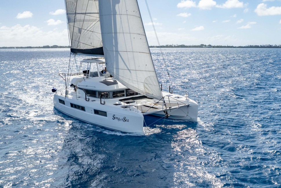 LAGOON 50 01