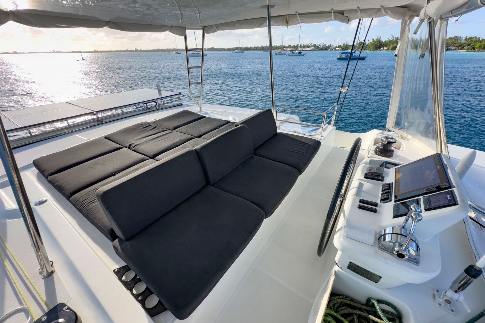 LAGOON 50 06