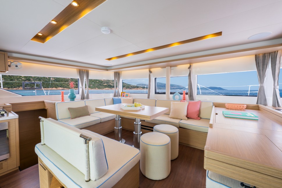LAGOON 51 ICONIC 11