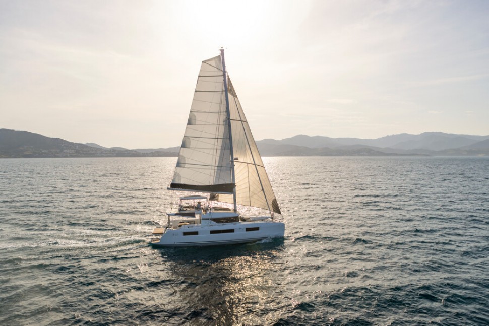 LAGOON 51 ICONIC 3
