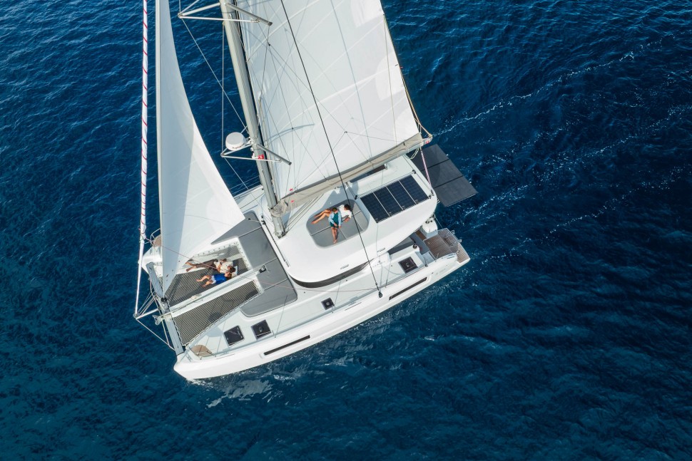 Lagoon 38 4