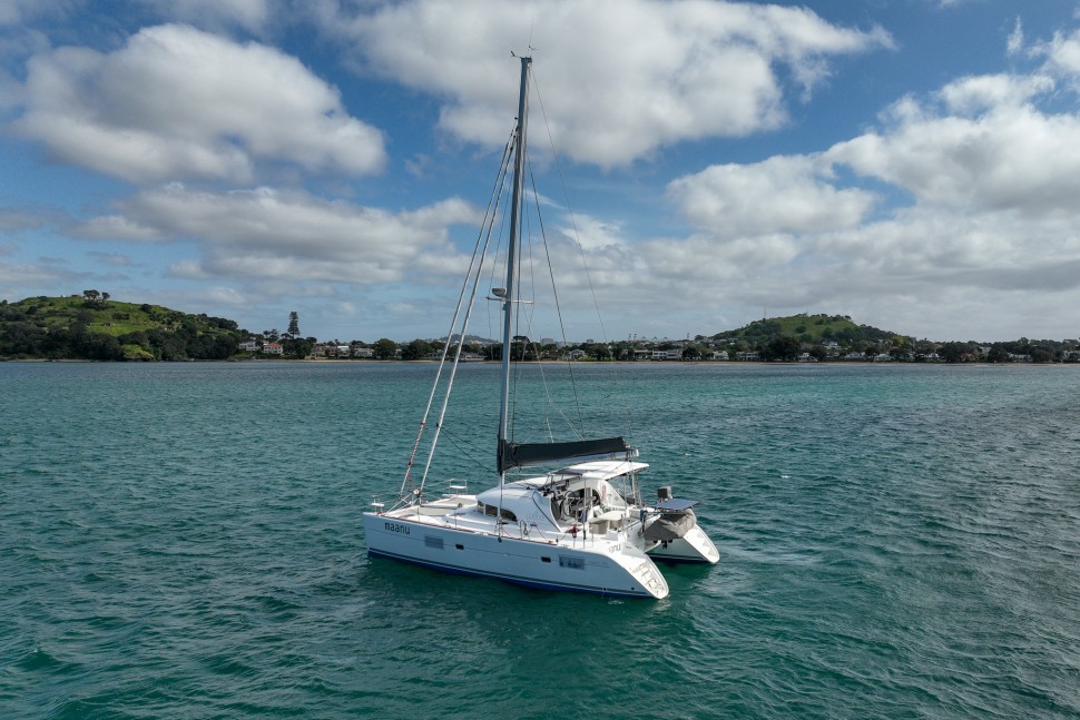 Lagoon 380 209