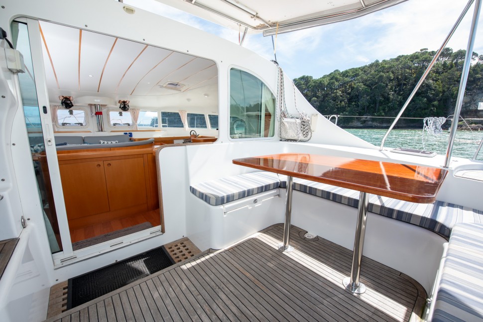 Lagoon 410 s2 10