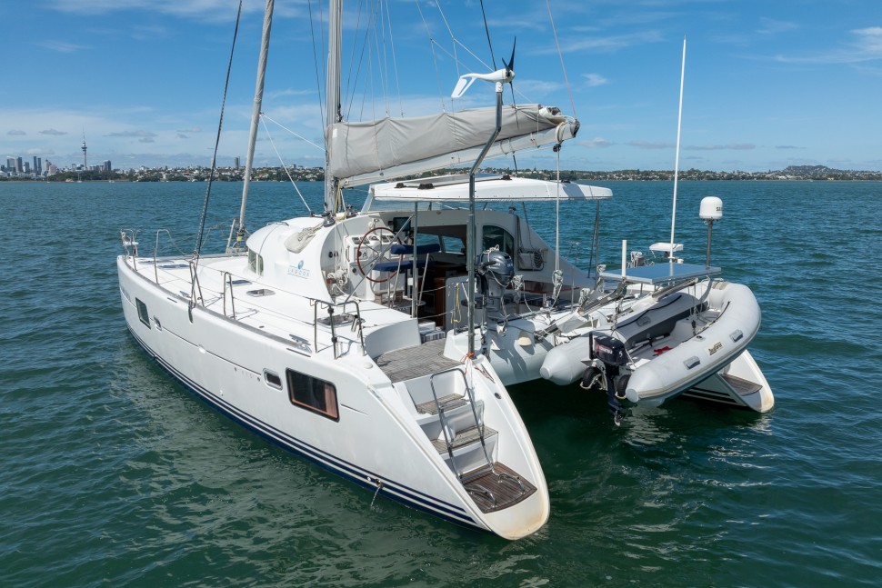 Lagoon 410 s2 5