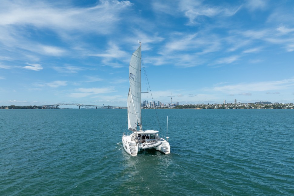 Lagoon 410 s2 8