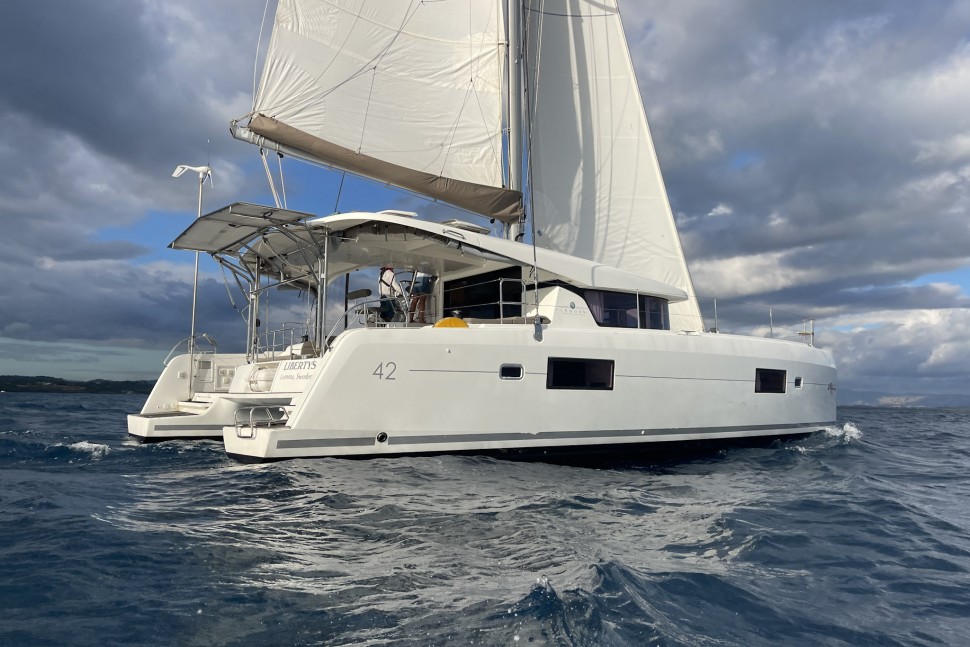 Lagoon 42 104