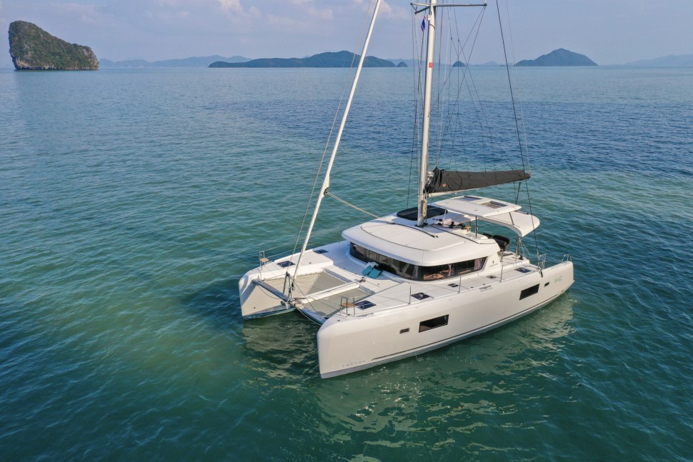 Lagoon 42 26