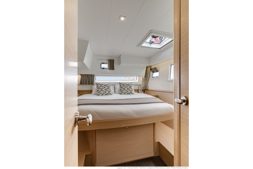 Lagoon 42 interior 21