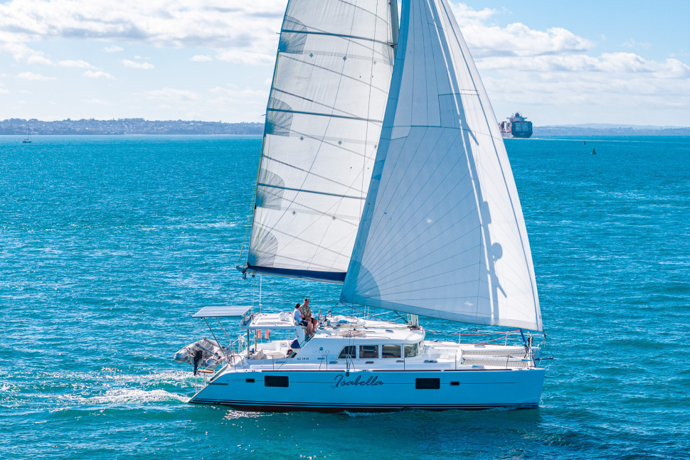 Lagoon 440 05 Isabella Exterior
