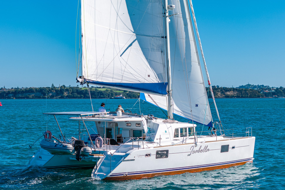Lagoon 440 06 Exterior Isabella