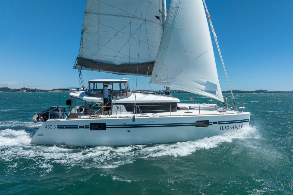 Lagoon 450S 03 Exterior
