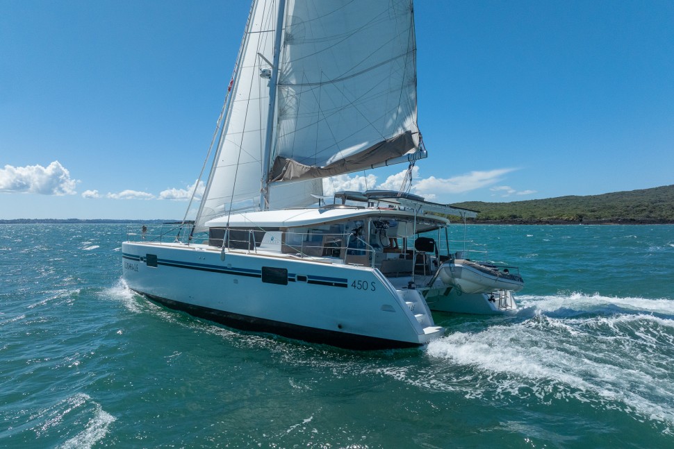 Lagoon 450S 04 Exterior