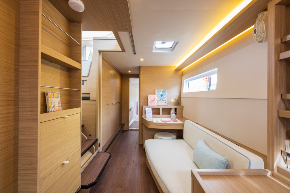 Lagoon 46 Iconic 15