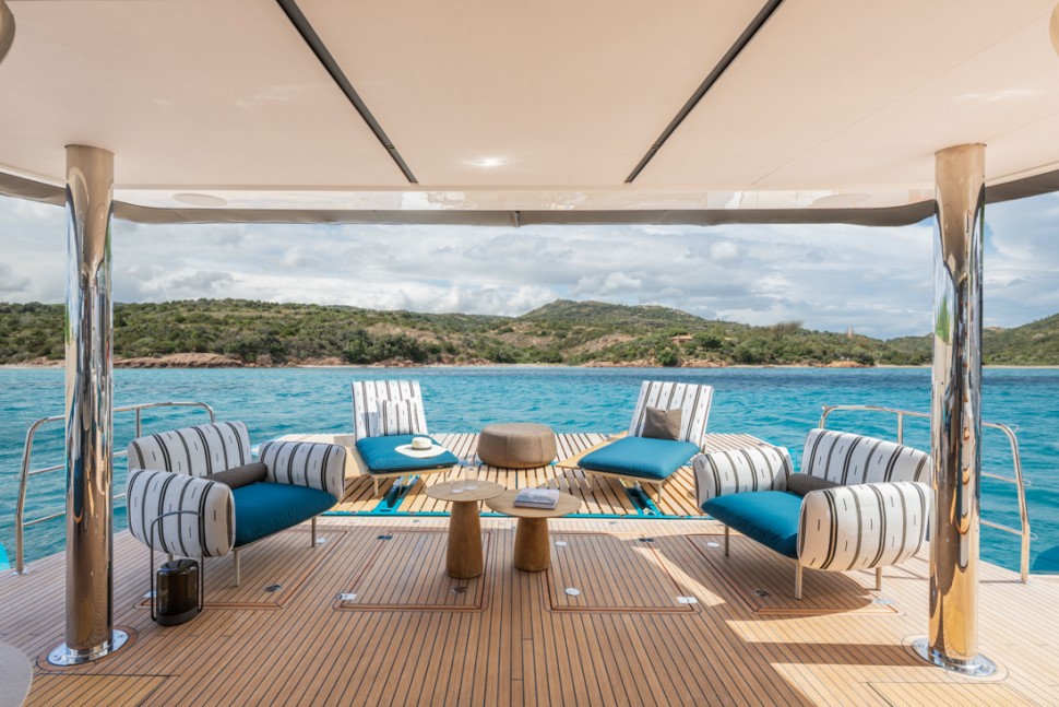 Lagoon Eighty2 Exterior 5