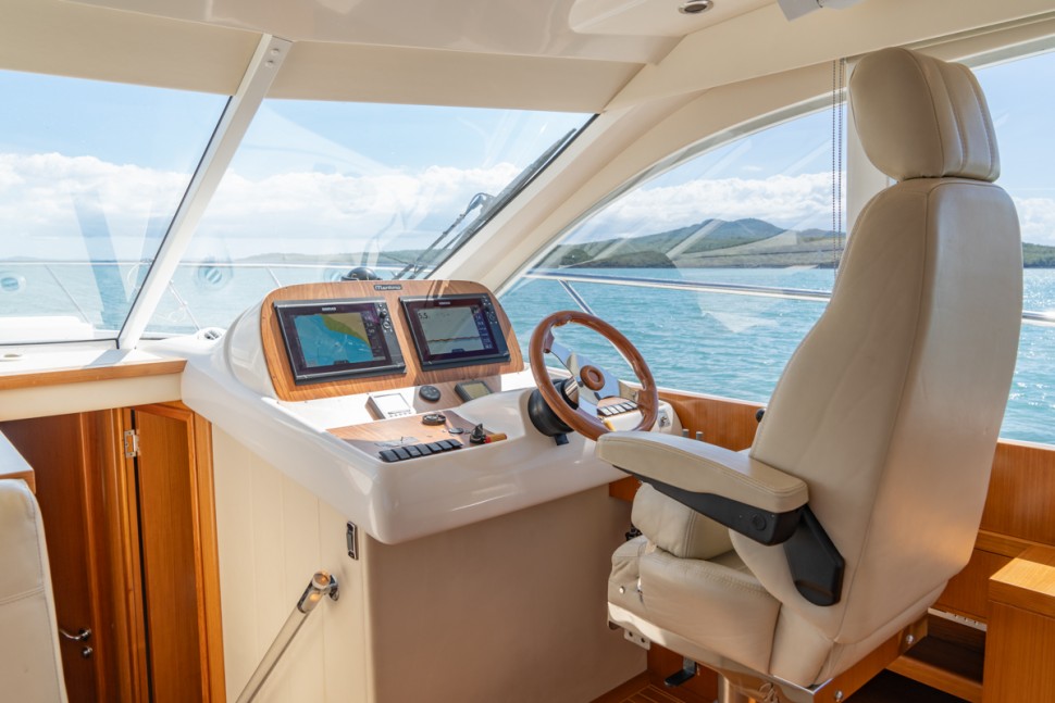 MARITIMO C50 12 helm