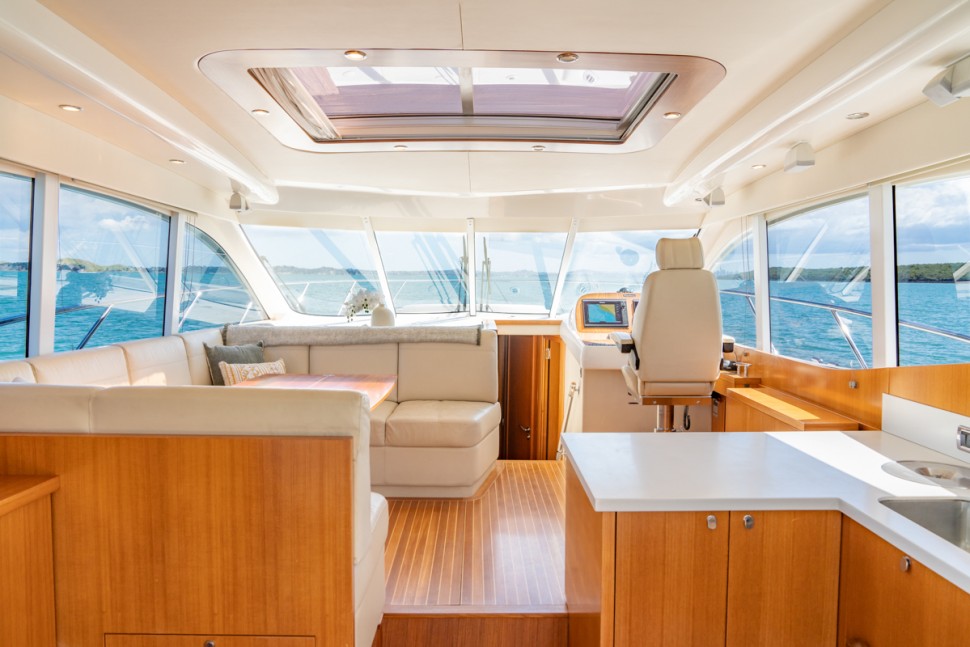 MARITIMO C50 9 saloon aft