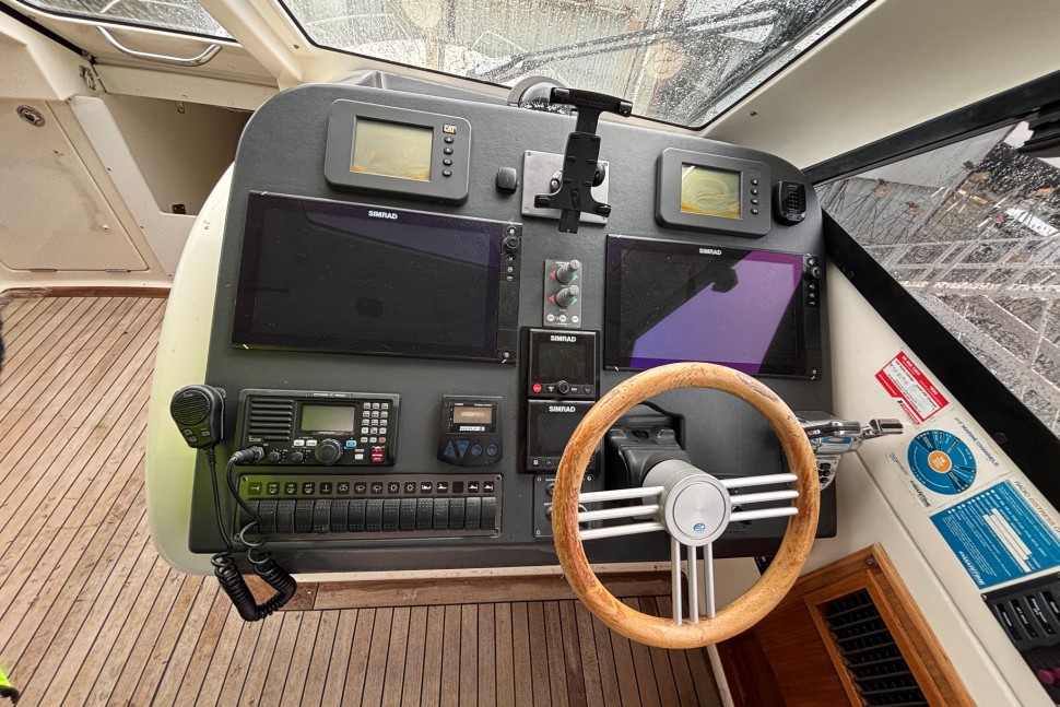 Maritimo M60 36