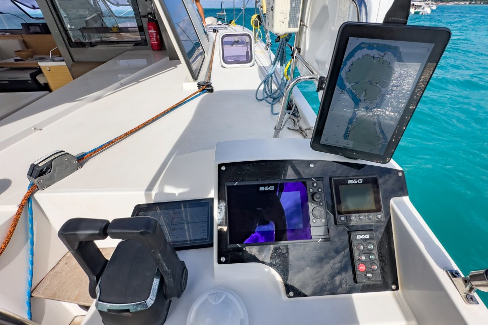 NAUTITECH 40 OPEN 7