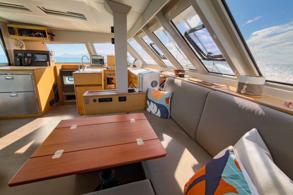 NAUTITECH 46 OPEN OWNER 16