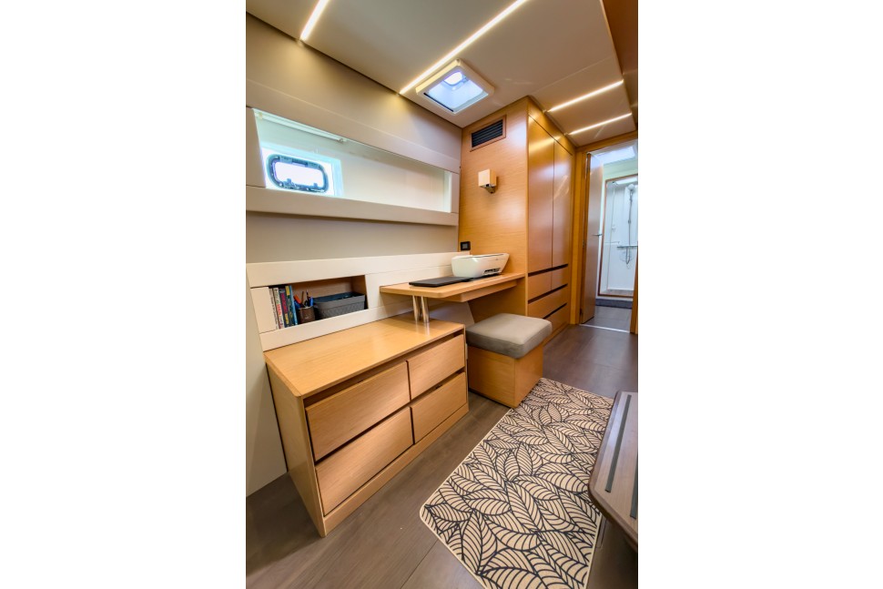NAUTITECH 46 OPEN OWNER 22