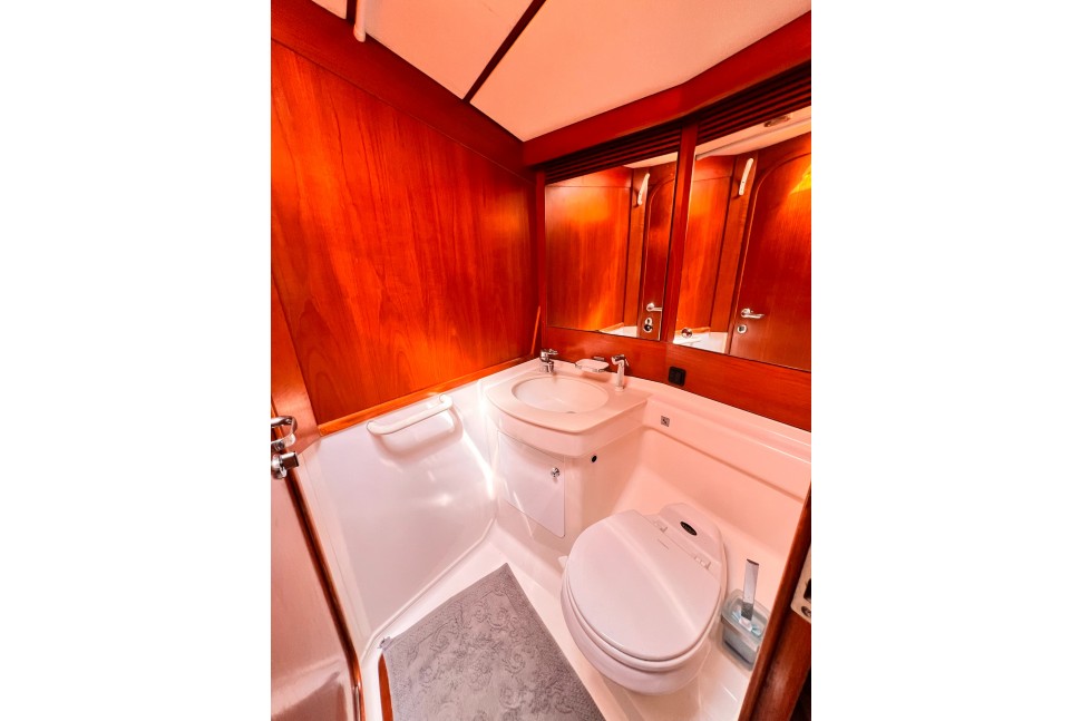 NAUTOR SWAN 60 12