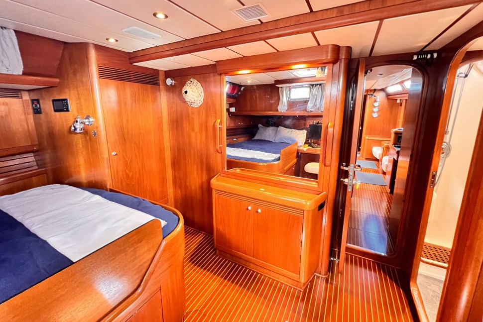 NAUTOR SWAN 60 18