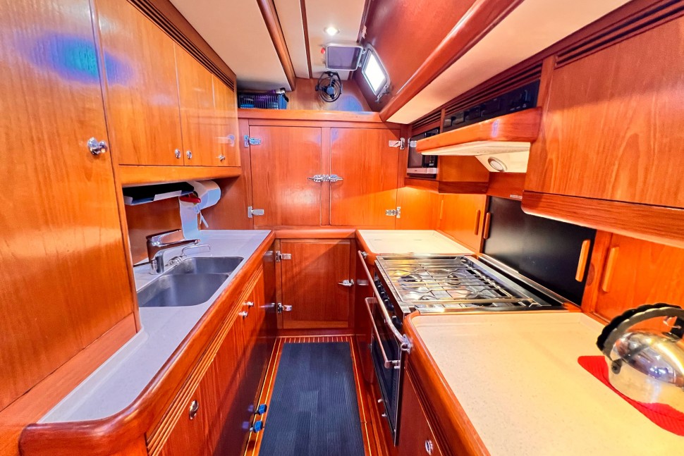 NAUTOR SWAN 60 25