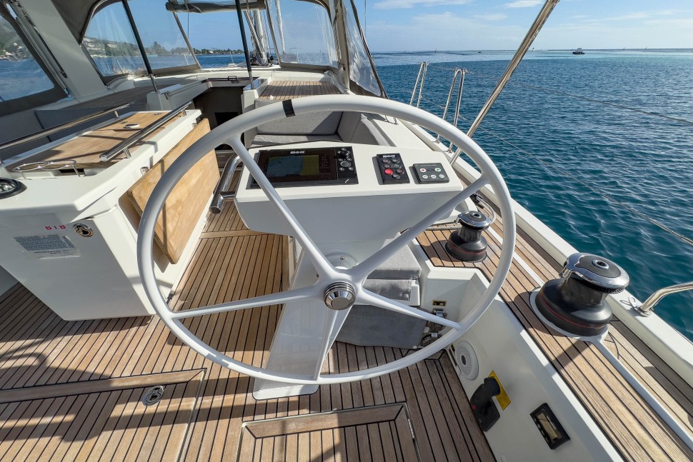 OCEANIS 46 1 37