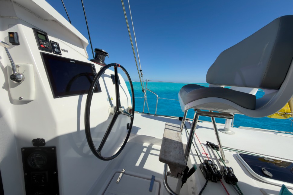 OUTREMER 51 10